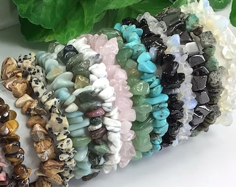 Crystal Chip Bracelet: Natural Gemstone Healing Stone Stretchy Bracelet