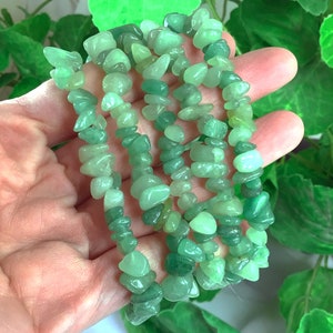 Green Aventurine Bracelet Stretch String Bracelet Natural Gemstone Jade Chips Bracelets Nugget Chips Beaded Handmade Jewelry Balance Crystal