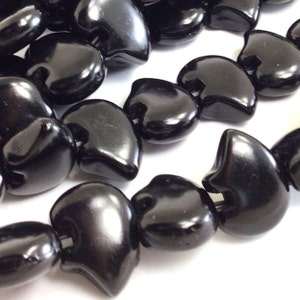 Black Zuni Bear Turquoise Bead Bear Stone Magnesite Turquoise Howlite Spacer Loose Beads 15&quot; strand 17mm 21mm 30mm