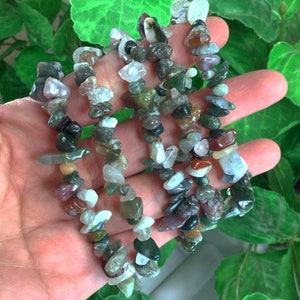 Fancy Agate Bracelet Stretch String Bracelet Natural Gemstone Agate Chips Bracelets Nugget Chips Beaded Handmade Jewelry Balance Crystal