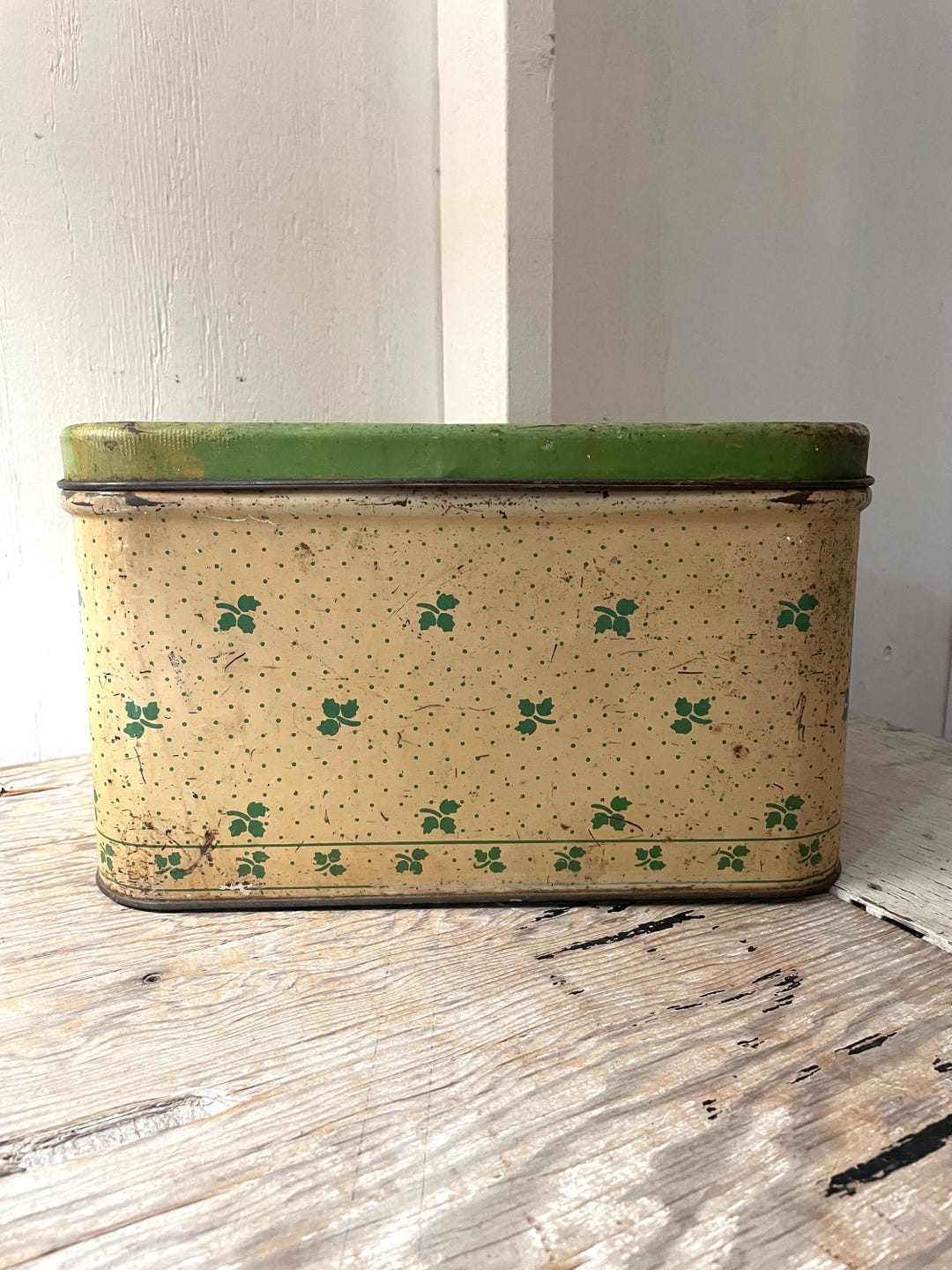 Vintage Empeco Metal Breadbox Green and Cream Bread Box Primitive