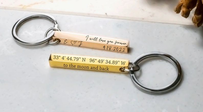 Personalized Location Coordinates 3D Keychain, Engraved Custom Keyring for Couples, Special Gift for Boyfriend 4 Sided Wedding Date zdjęcie 2