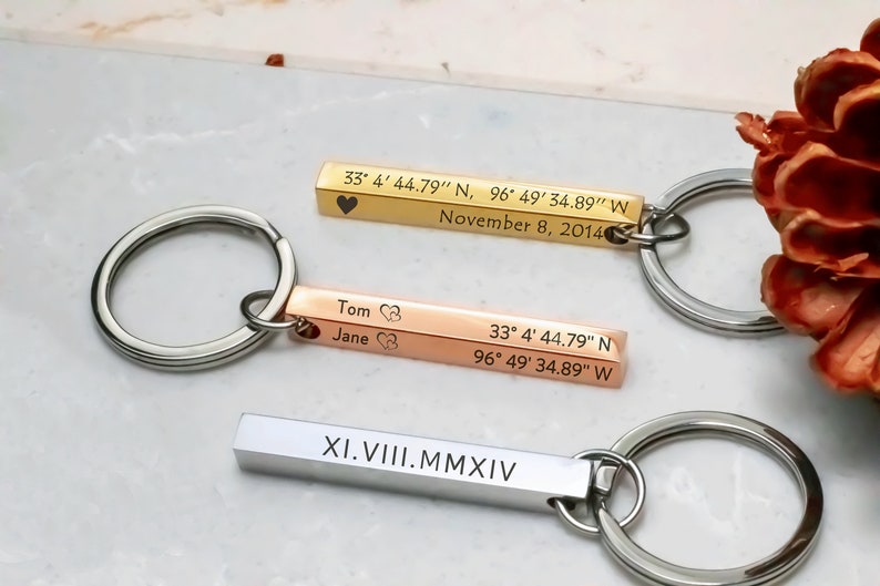 Personalized Location Coordinates 3D Keychain, Engraved Custom Keyring for Couples, Special Gift for Boyfriend 4 Sided Wedding Date zdjęcie 5