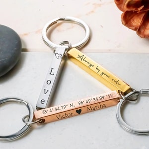 Personalized Location Coordinates 3D Keychain, Engraved Custom Keyring for Couples, Special Gift for Boyfriend 4 Sided Wedding Date zdjęcie 3