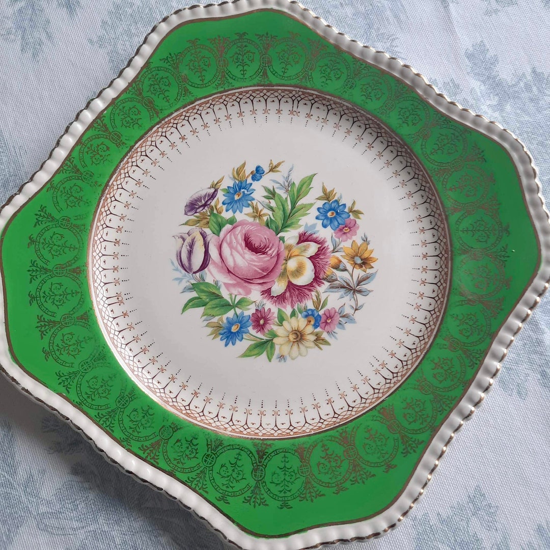 Vintage Cake Plate 8 Plate Soho Ambassador Ware/ Art Deco Cake Plate