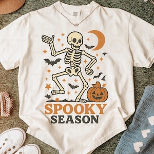 Halloween Png Dancing Skeletons, Retro Skeleton Clipart, Spooky Season Shirt Design, Halloween Sublimation, Pumpkin Halloween Skeletons