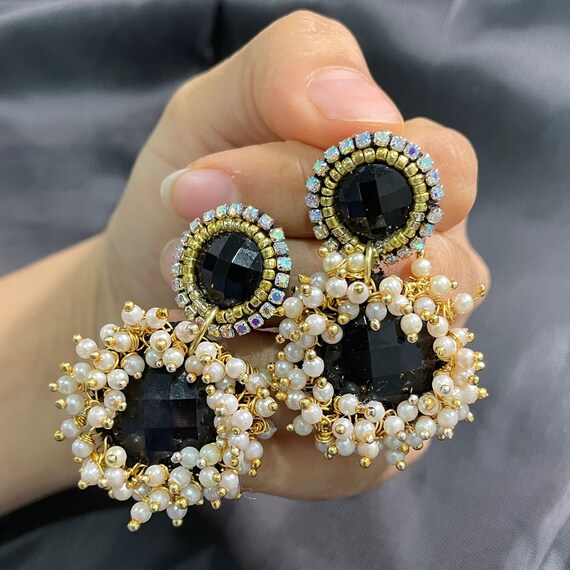 Black jhumka earrings deals