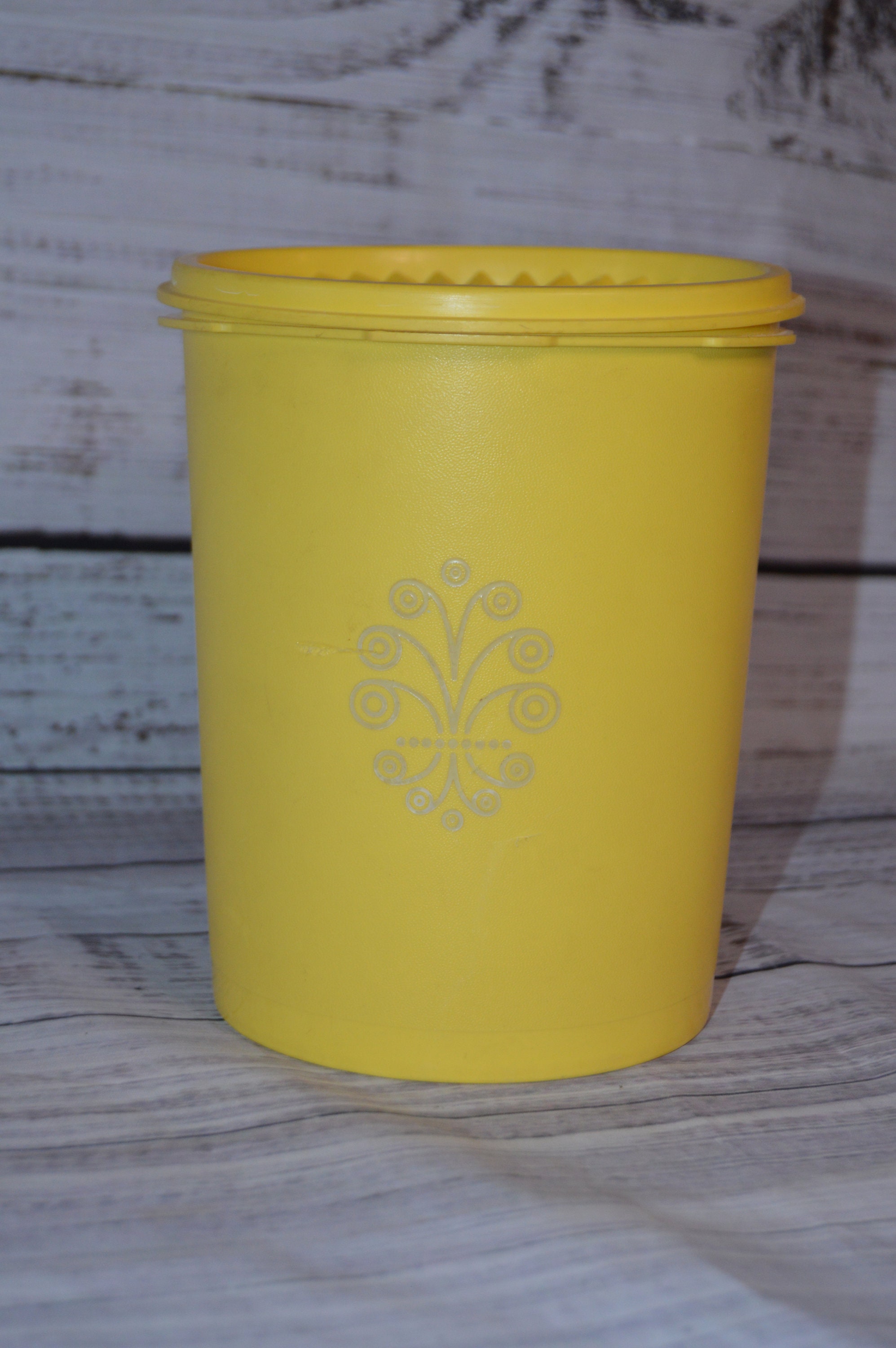 Vintage Tupperware Canister Set of 3 Lime Green 807-1 And 809
