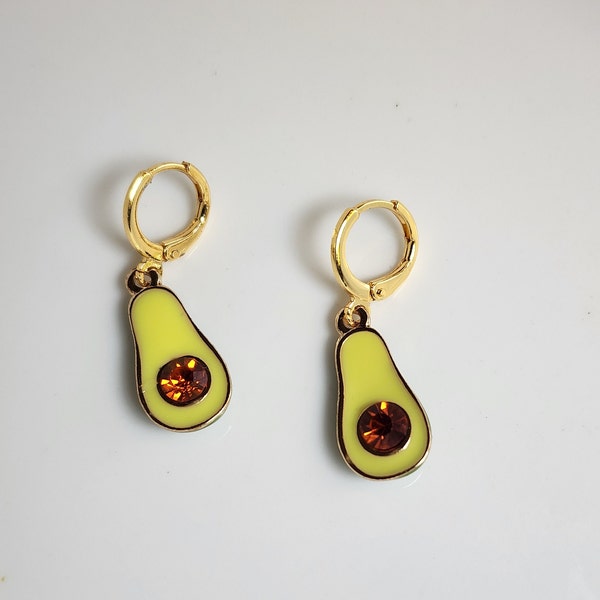 avocado earrings, trendy jewelry 2023, aguacate avocado gifts, huggie hoop earrings with charm, avocado toast millennial gift, eclectic