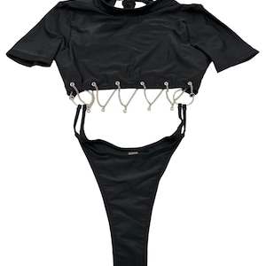 Body con logo de DJ personalizado: Body personalizado con detalle de dijes / Atuendo para festivales / Ropa rave imagen 1
