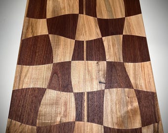 Drunken Cutting Board (Walnut/Maple)