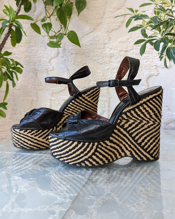 Vintage 1970s Woven Raffia Disco Platform Shoes /… - image 3