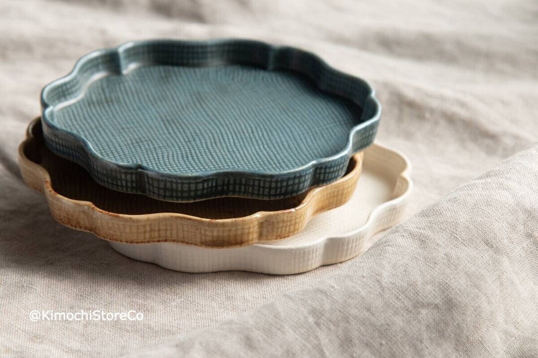 Japanese Flower Plate Made in Japan Tableware Dessert Appetizer Snack