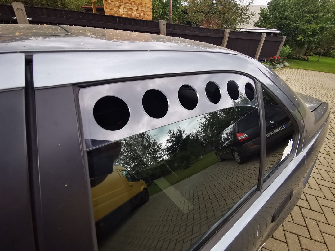 W124 Mercedes Benz E Class Custom Window Vents Style for Ventilation Drift  BMW Acrylic Transparent Sedan Car Tuning 2 Pieces Dog Safety 
