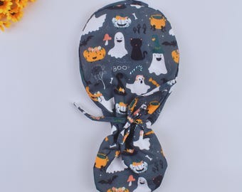 Halloween Scrub Cap: Geist, Katzenmotiv, mit Satin gefüttert