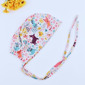 Cats scrub cap, Funny scrub cap. Scrub caps for women. Medical Scrub Cap. Dental scrub cap, Scrub caps for women, Satin lined scrub cap.