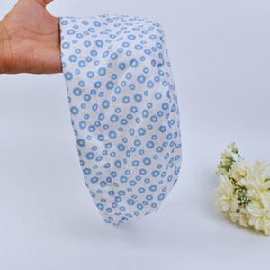 Floral ponytail scrub cap, Summer scrub cap with ponytail holder. Flowers Euro Scrub Cap for Women, Surgical cap, silk lined scrub cap.