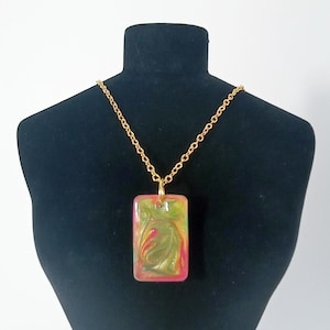 Resin Charm 16&quot; Gold Chain Necklace With Pendant Jewelry Gift for Her Birthday