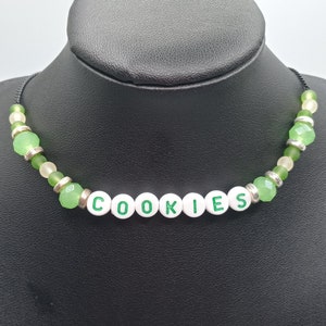 Y2K Collar de cosplay con cuentas de letras que brillan en la oscuridad, regalo de bisutería hecho a mano para su cumpleaños, Navidad