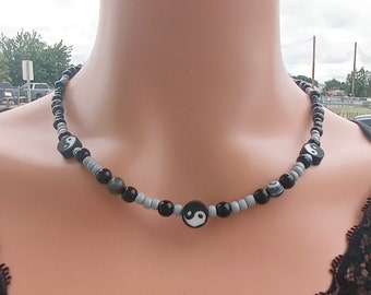 Yin Yang Schwarz Bead Choker Halskette Modeschmuck Geschenk für seinen oder ihren Geburtstag