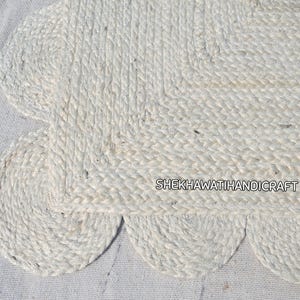 Off White Scalloped Jute Rug, Scallop pattern Rug, Natural Jute Rug, Boho Rug, Area Rug, Handwoven Jute Rug, Custom Rug, Decorative Rug