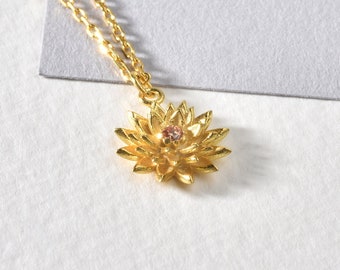 Citrine Chrysanthemum Flower Birthstone Necklace, November Birth Flower Gift, Dainty Flower Pendant, Wife Birth Month Necklet, Gift For Her