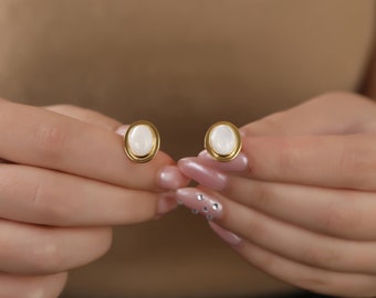 14K Solid Gold Earrings, Oval Cut Moonstone Earrings, Minimalist Dainty Jewelry for Women, Stud Earrings for Her, Natural Gemstone Earrings