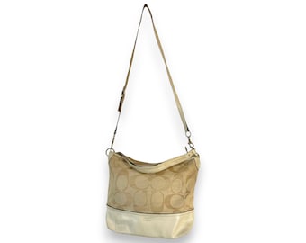 Vintage Coach Soho Hobo Shoulder Bag Retro 2000s Y2K + Preppy +