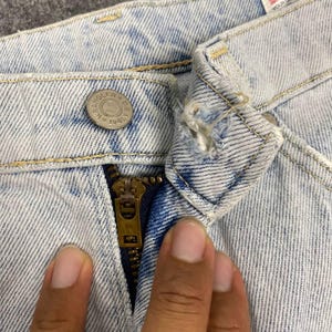 Vintage WRANGLER Distressed Jeans | 90s Thrashed Cowboycore Denim | Rugged Sun Faded Workwear | Grunge Western image 9