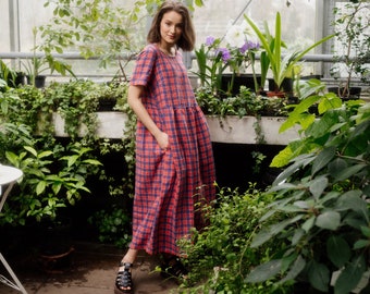 Short sleeves boat neck checkered flared linen midi dress with pockets AURA in Red blue check