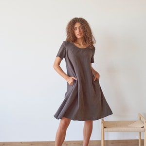 Short sleeves flared brown linen dress dress with pockets, Loose flared short sleeves midi linen dress INTUITION in Ash