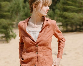 Veste en lin orange avec boutons sur le devant et poches, blazer orange en lin orange, coupe slim, terre cuite