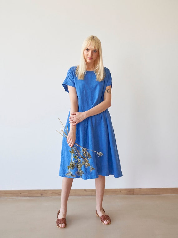 Blue linen midi dress sales