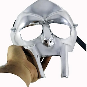 Limited Eddition MF DOOM Mask Mad Villan Gladiator Face Mask Mad-villain Face Armor Medieval Hand-Forged Mask for Halloween