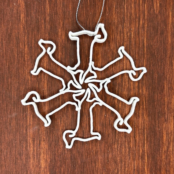 Dachshund Snowflake Ornament, Dachshund Christmas Ornament, Gifts for Dachshund Owners, Dachshund Gifts