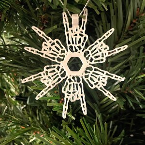 Adorno de esqueleto rockero, Navidad de metal, adorno de calavera, Navidad heavy metal, señal de mano rockera, regalos para metaleros