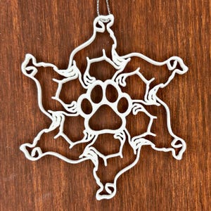 Golden Retriever Ornament, Golden Retriever Snowflake Christmas Ornament, Gifts for Golden Retriever Owners, Golden Retriever Gifts