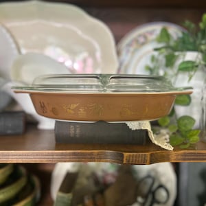 Vintage Pyrex Early American Divided Casserole Dish with Lid – Brown Gold Design
