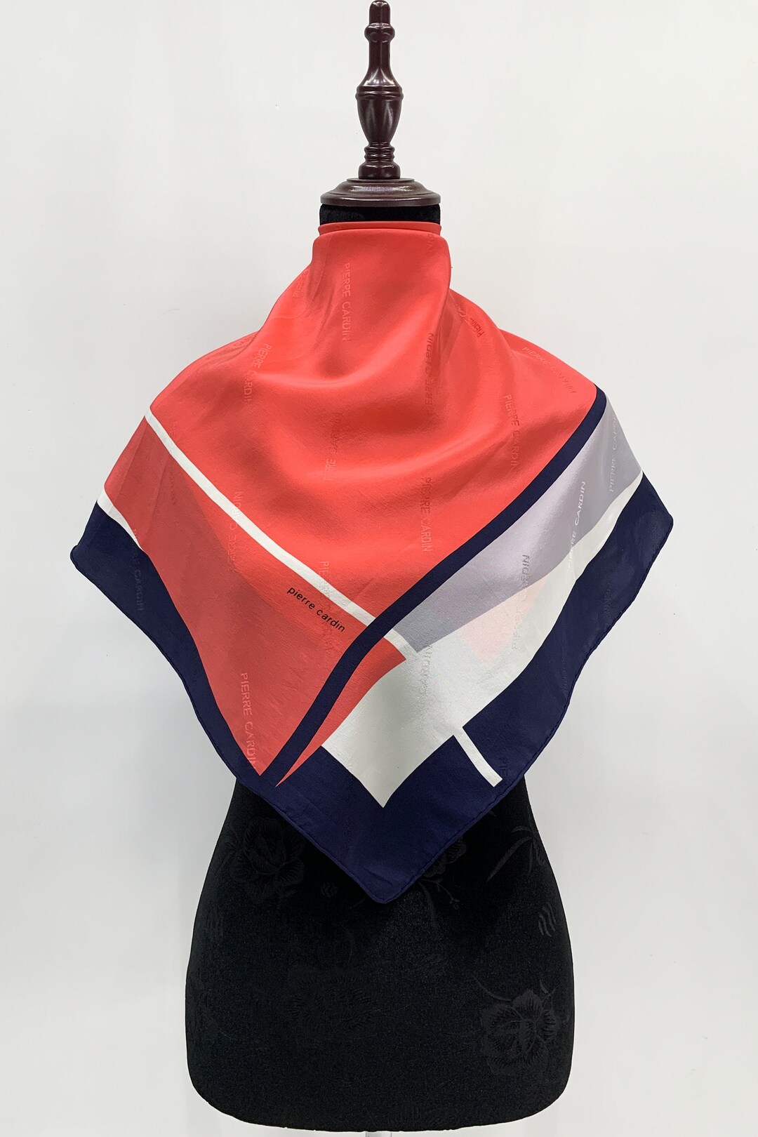 Foulard En Soie Pierre Cardin – Carré 87cm – Mousseline De Soie – Vintage – Rose