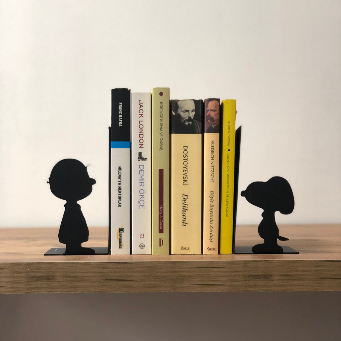 Snoopy and Charlie Brown Bookends Snoopy Bookend Decorative image 1
