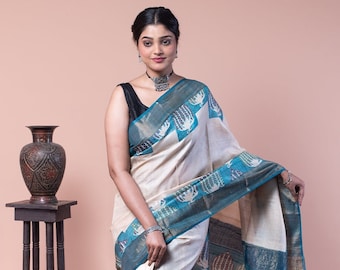 Buy this beautiful zari border saree at an affordable price