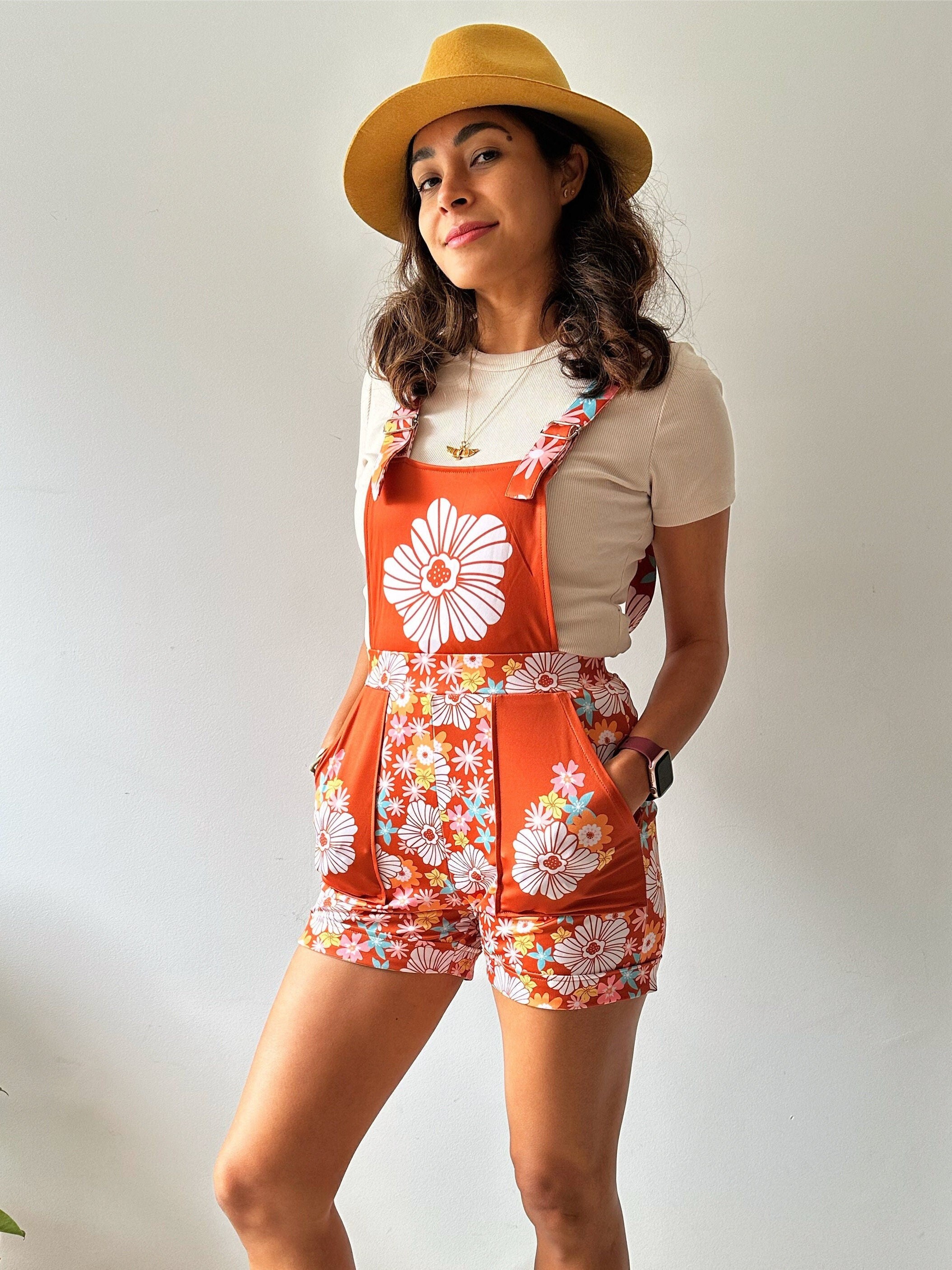 Mellow Fields - Short Overalls for Women With Pockets