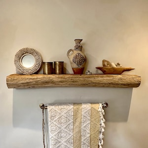 Eiken wandplank gemaakt van oud eiken recycled hout. Wandbalkje Eiche wandregal wandregal holz wandregale altholz regal wall shelf holzregal wand regal eiche oud houten wandbalk