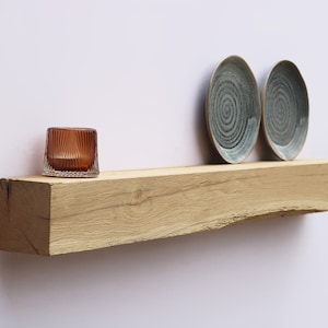Rustic Floating Wall Shelf – Solid Reclaimed Oak Wood Beam – Luxury Wall Mounted Wooden Shelf – Heavy Duty Hanging Shelf – Wall Decor