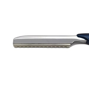 Lightweight Flex-Handle Razor Easily Customizable for Personalized Shaving image 5