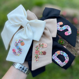 Custom Initial Hand Embroidered Hair Bow Personalized Bow Kids Hair Bows Girl Baby Hair Bows Birthday Gift Hair Buckle Lettered Hair Bow