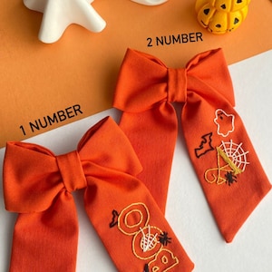 Halloweencadeau Eerste en boe-geroep Geschreven heks spinnenweb handgeborduurde haarstrik voor meisjes vrouwenstrikken kinderen haarspeld linnen haarlint