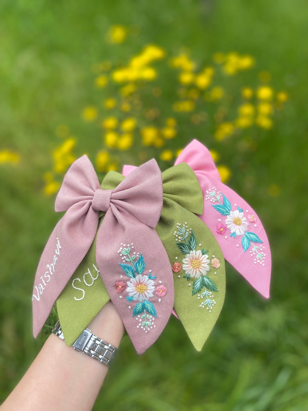 Custom Embroidered Linen Hair Bow: Personalized Floral Baby  display picture 1