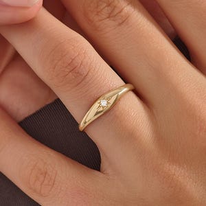 Solid Gold Northstar Pinky Moissanite Ring, 14k Polaris Star Signet Ring,Slim Celestial Ring,Lab Created Diamond Low Dome Midi Ring Gift