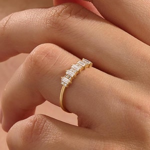Baguette Wedding Ring, Solid Gold Moissanite Wedding Band, Dainty Half Eternity Ring, Women Unique Diamond Ring, Minimalist Baguette Ring